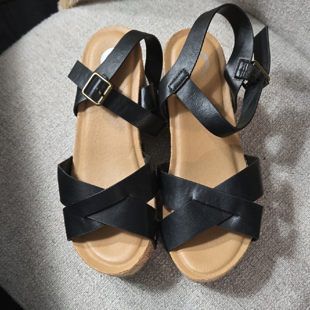 Black Strappy Sandals